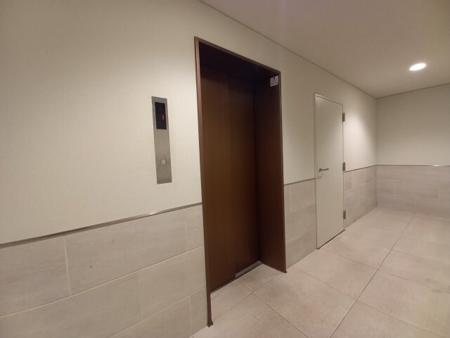 シエン枚方の物件外観写真