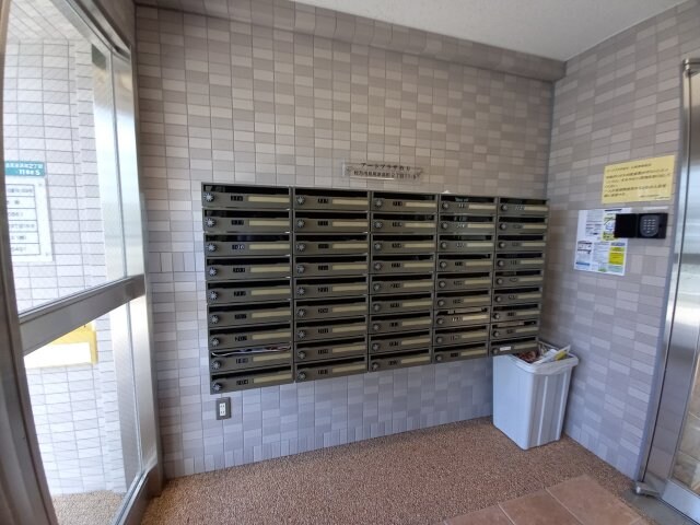 アートプラザ枚方の物件外観写真