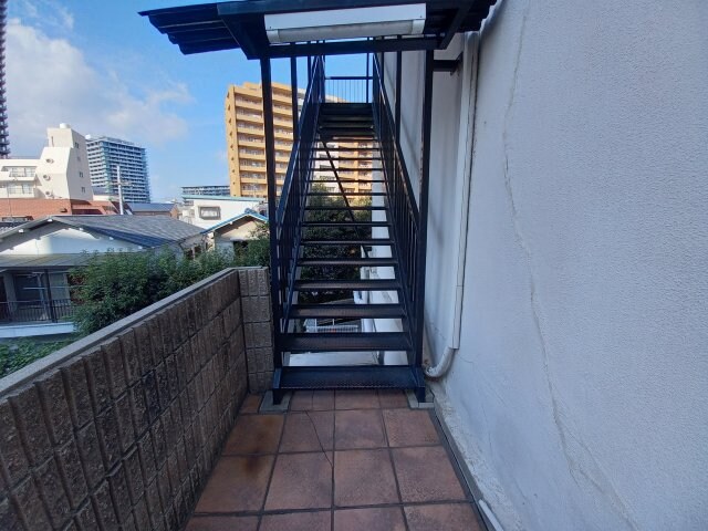 ティスハイム香里の物件外観写真