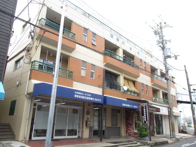 本町ビルの物件外観写真