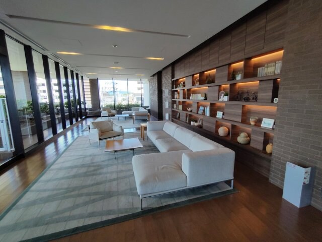 香里園駅 徒歩2分 6階の物件外観写真