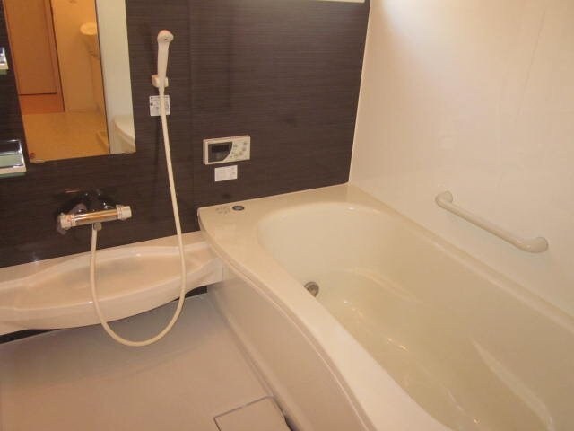 コンフォート東寝屋川の物件内観写真