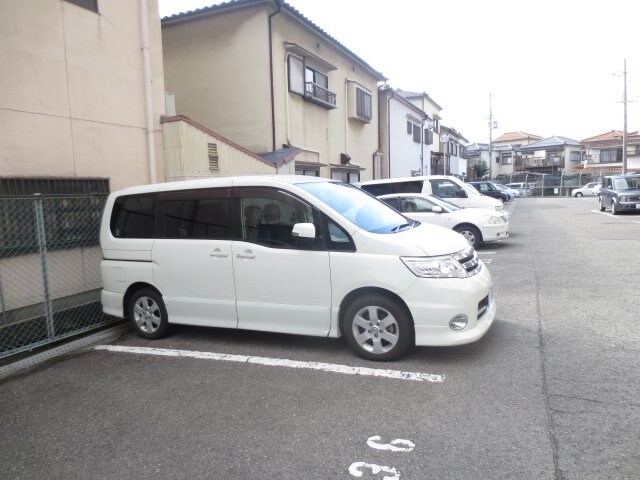 プリンスヴィラ寝屋川の物件外観写真