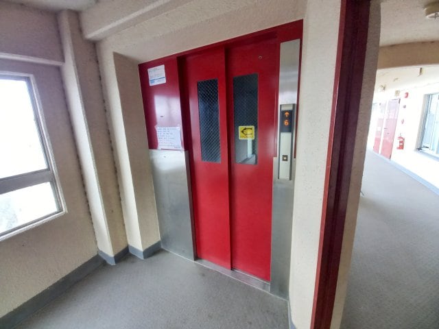 丸信リバーサイドコーポ１棟の物件外観写真