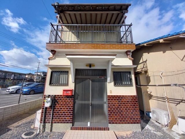 交野市駅 バス8分  野口下車：停歩2分の物件外観写真