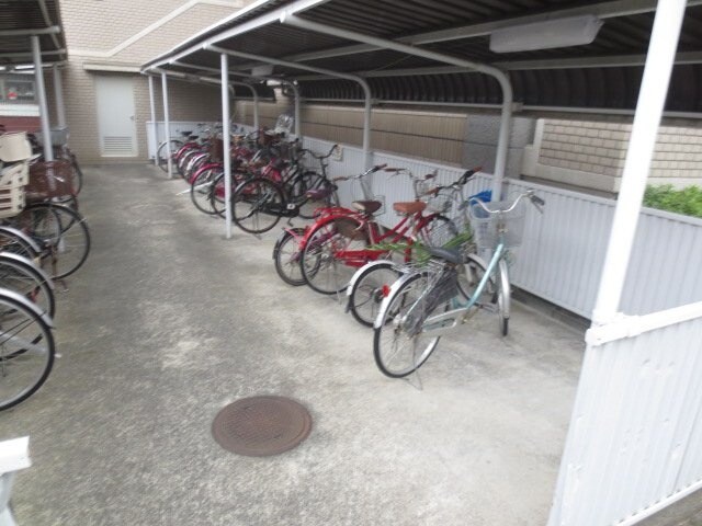 ヴェルドミール堀溝の物件外観写真