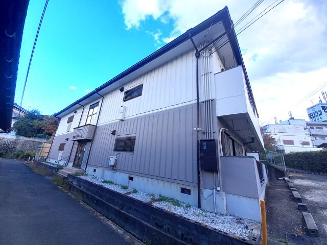 富田マンションの物件外観写真