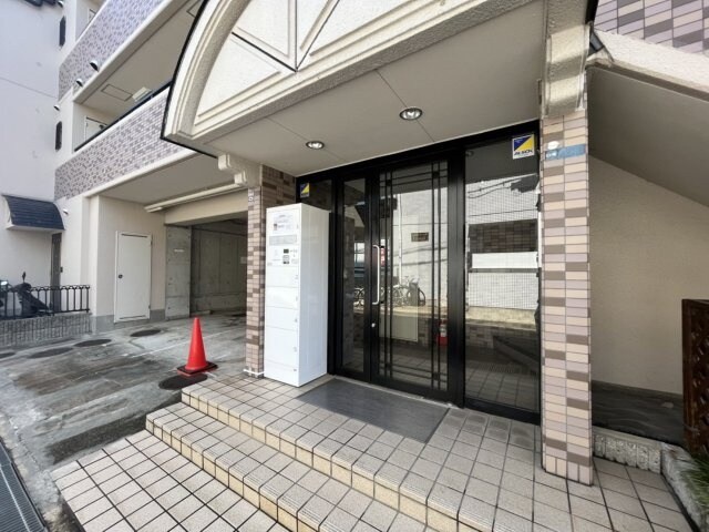 レ・シャンドールの物件外観写真