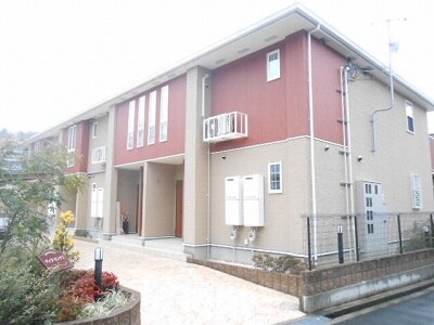 ヴィラ・カンナミの物件外観写真