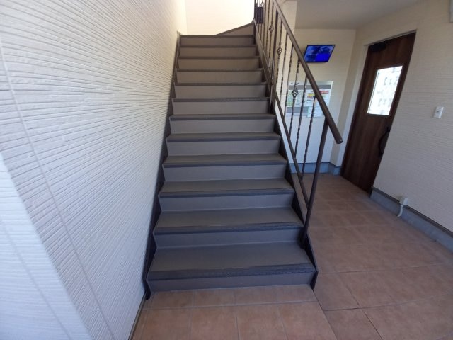 レークコートの物件外観写真