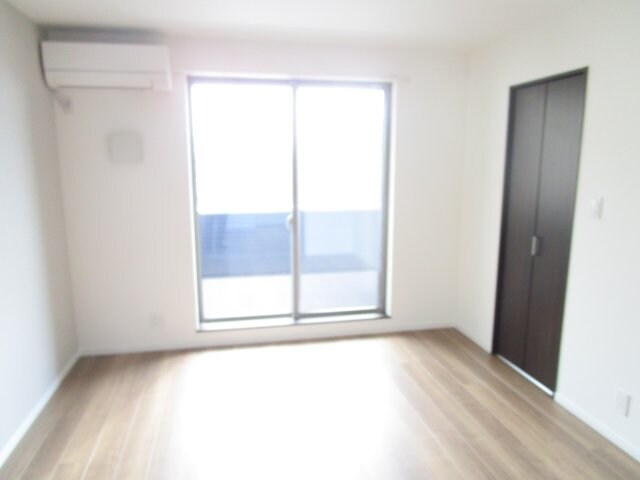 セラフィーメゾン郡元町の物件内観写真