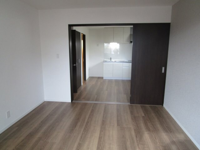 セラフィーメゾン郡元町の物件内観写真