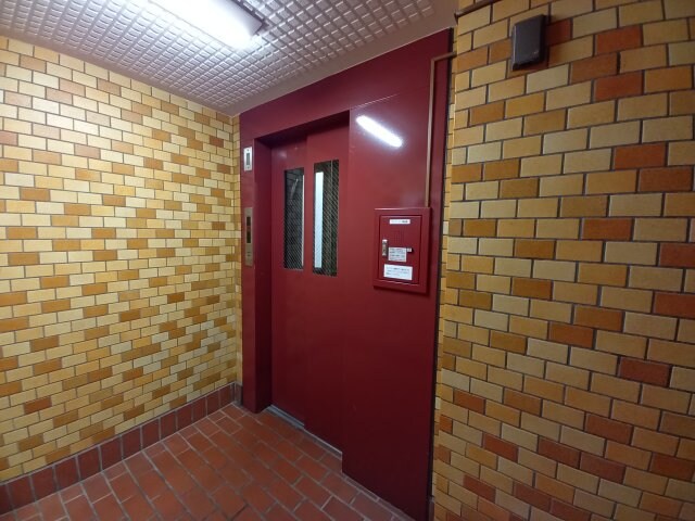 ライオンズマンション枚方の物件外観写真