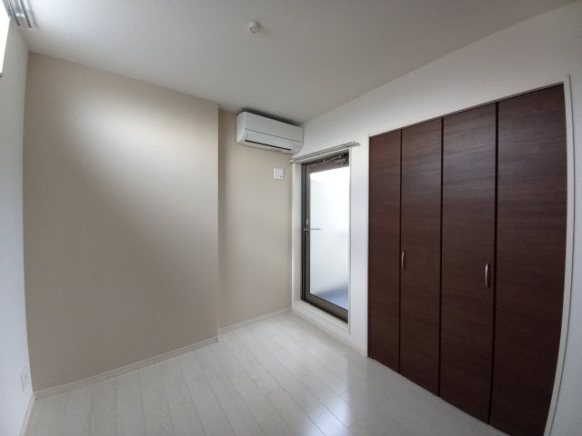 グランディル枚方公園の物件内観写真