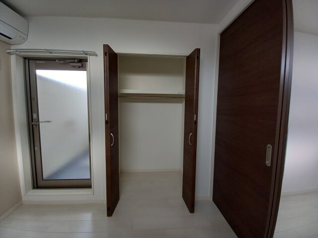 グランディル枚方公園の物件内観写真