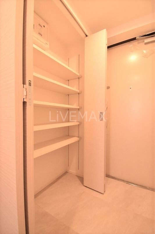 クレストタップ名古屋ウエストの物件内観写真