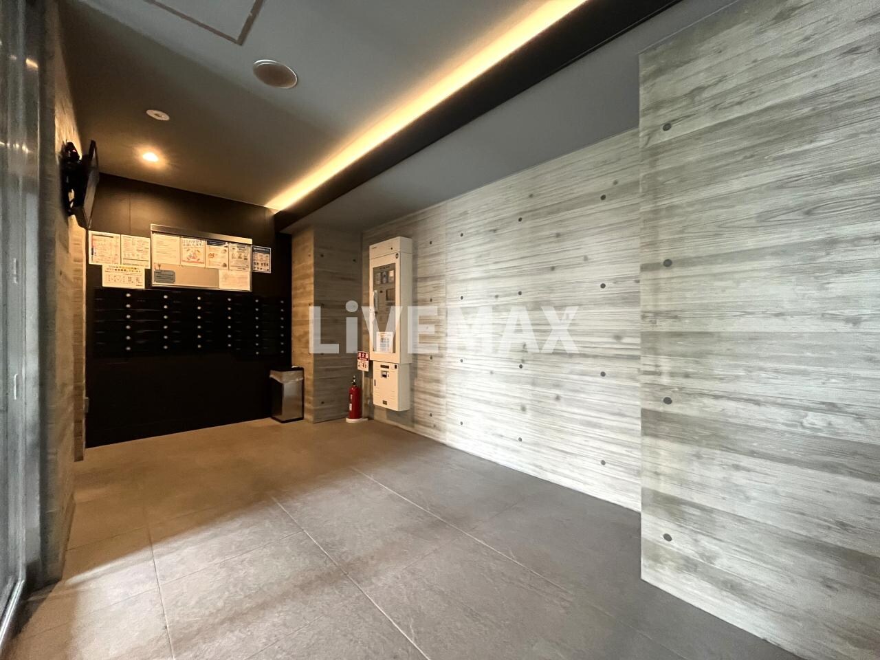 レジデンシア尾頭橋駅前の物件外観写真