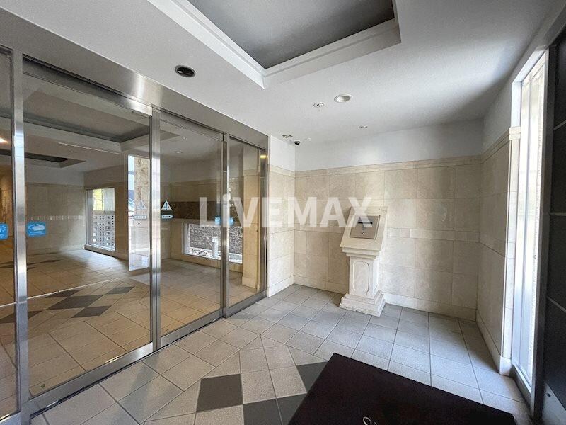 プレサンス金山グリーンパークスの物件外観写真