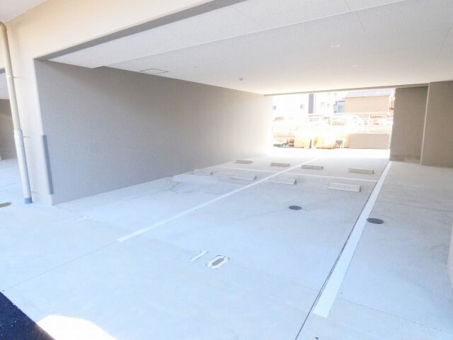 エスリード桜山ル・ヴェールの物件外観写真