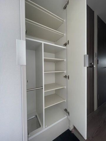 プレサンス名古屋ルクソリアの物件内観写真