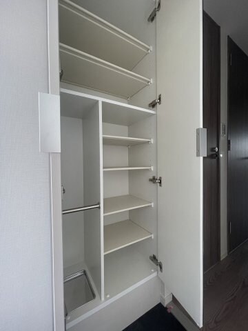 プレサンス名古屋ルクソリアの物件内観写真