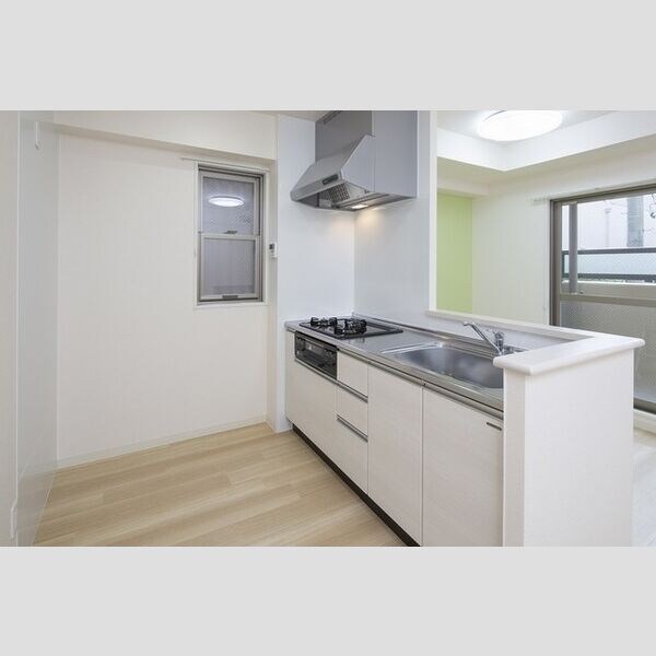 ソレアードⅥの物件内観写真