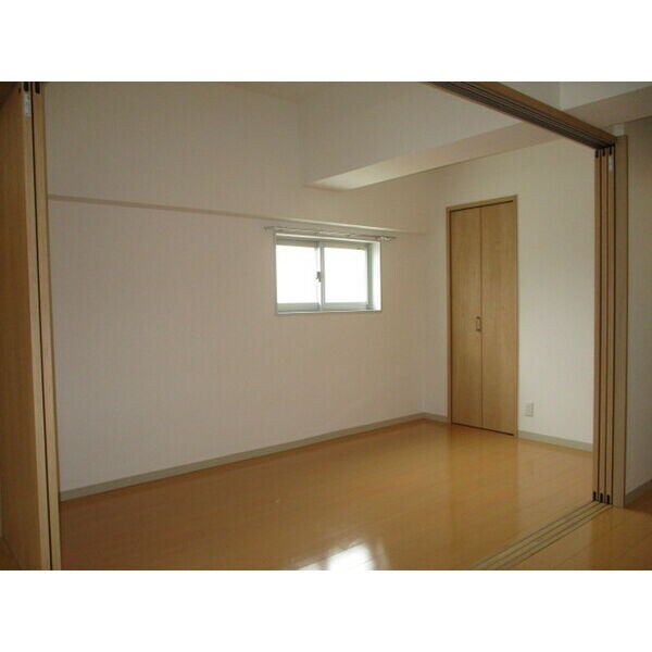 ラヴィータ泉の物件内観写真