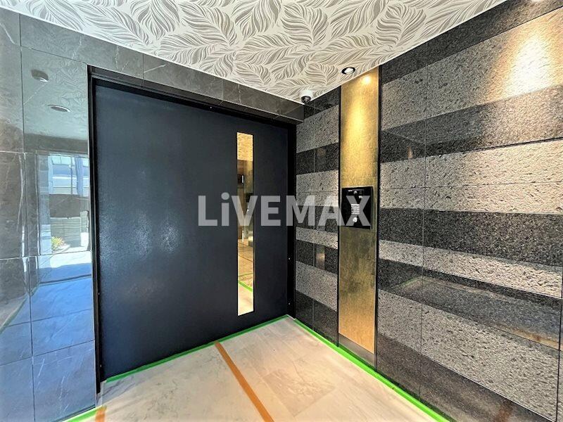 S-RESIDENCE鶴舞駅前の物件外観写真