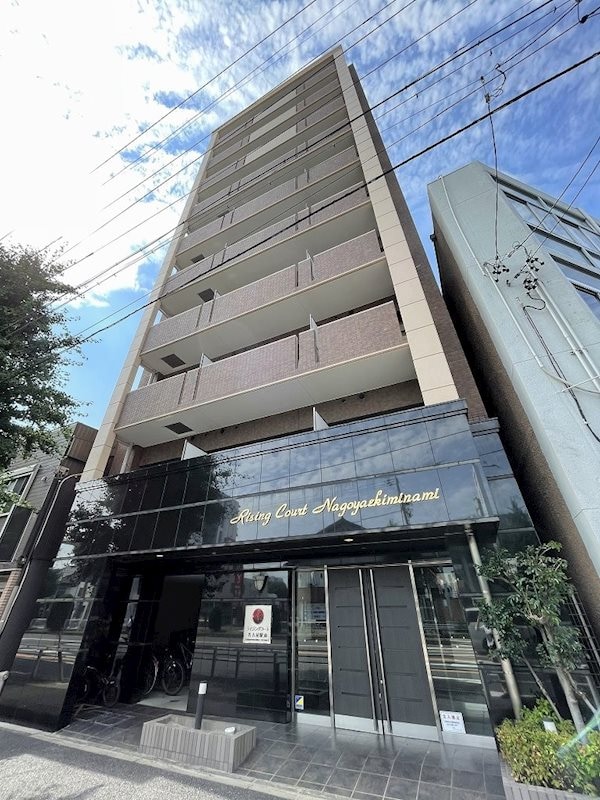 ライジングコート名古屋駅南の物件外観写真