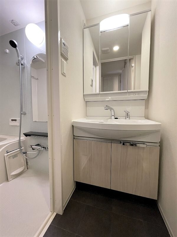 プレサンス葵デュリスの物件内観写真