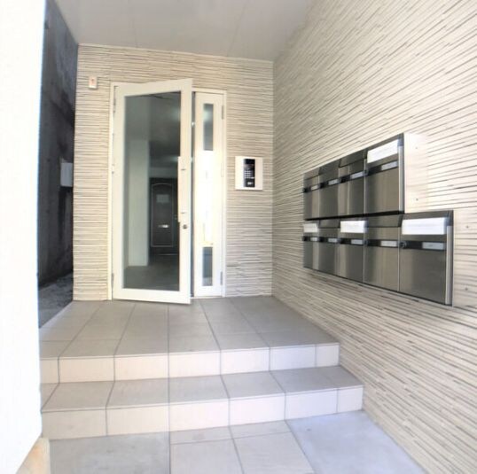 グランレーヴ千代田の物件外観写真