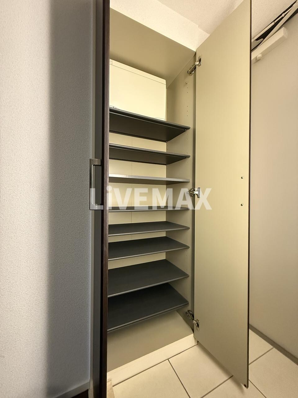 La Facadeの物件内観写真