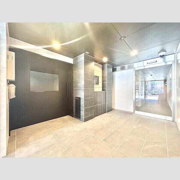 リーデンス名古屋駅西(旧:エスリードコート名古屋駅西)の物件外観写真