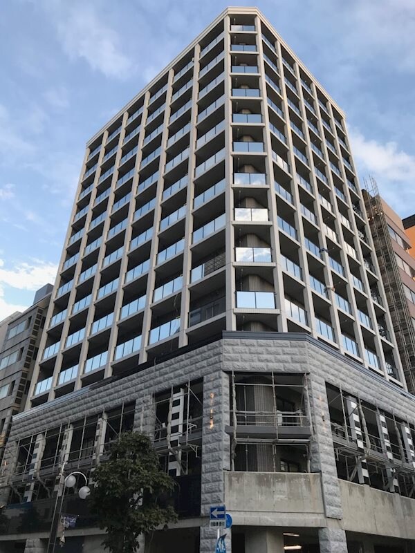 セイワパレス丸の内駅前の物件外観写真