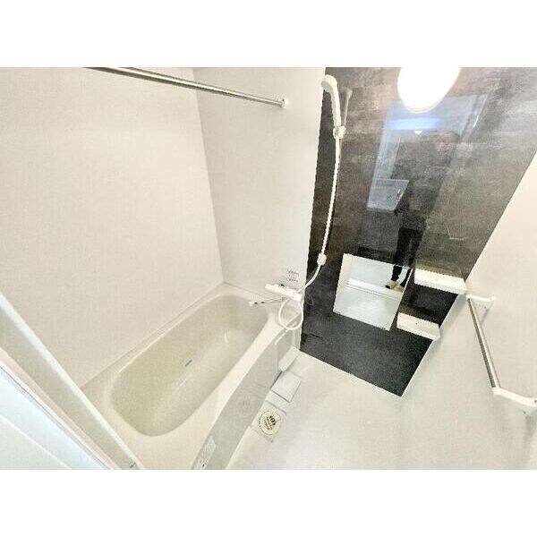 シャンブル高畑の物件内観写真