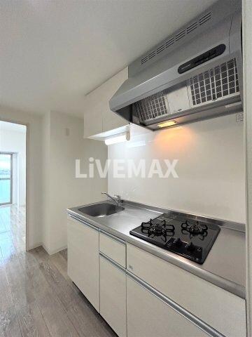 ル・ソレイユの物件内観写真