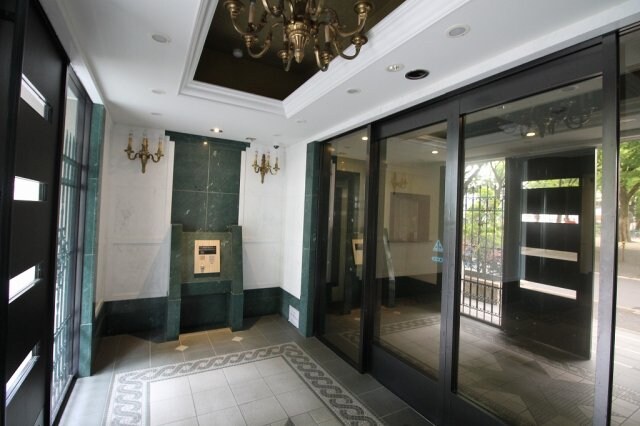 プレサンス久屋大通公園サウスの物件外観写真