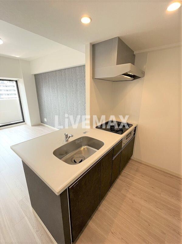 GRANDUKE代官町reversoの物件内観写真