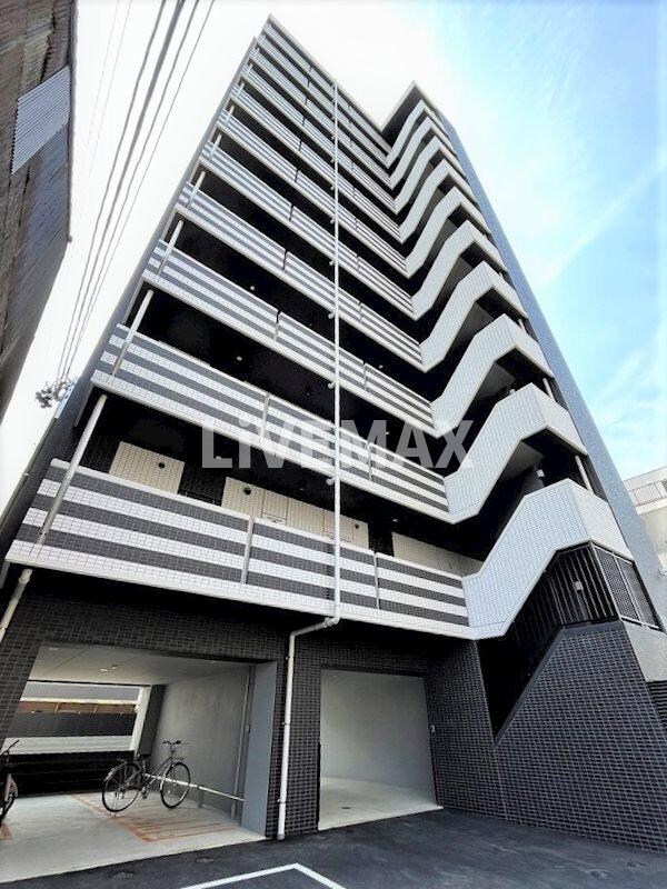 GRANDUKE代官町reversoの物件外観写真