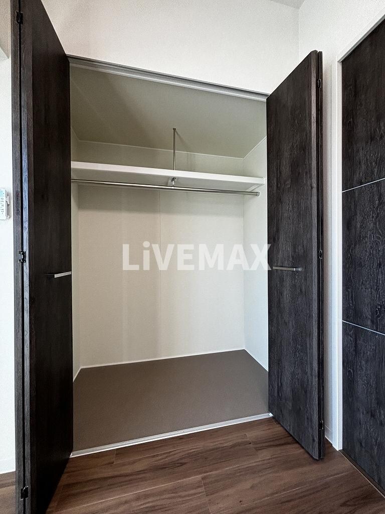 ロータス・ガーデン城南の物件内観写真