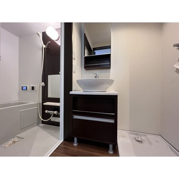 Creo中村公園弐番館の物件内観写真