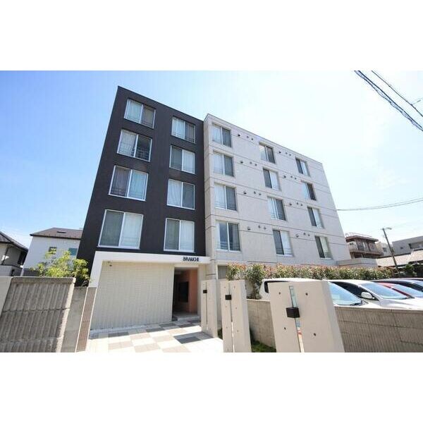 Branche桜山Chambreの物件外観写真