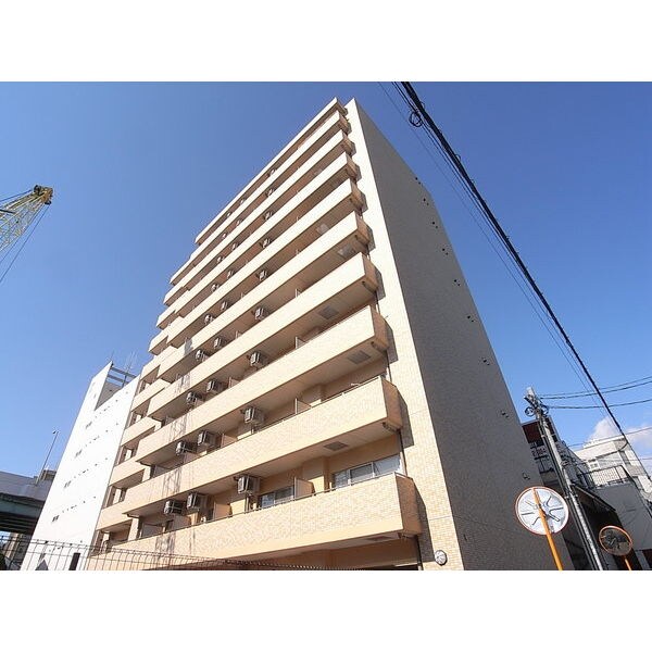 セレブランド堀田駅前の物件外観写真