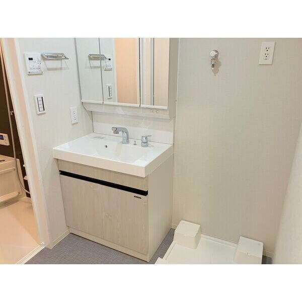 ロイジェント日吉Ⅱの物件内観写真