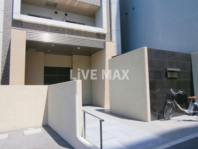 ロイジェント栄の物件外観写真