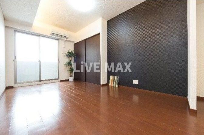 ロイジェント栄の物件内観写真