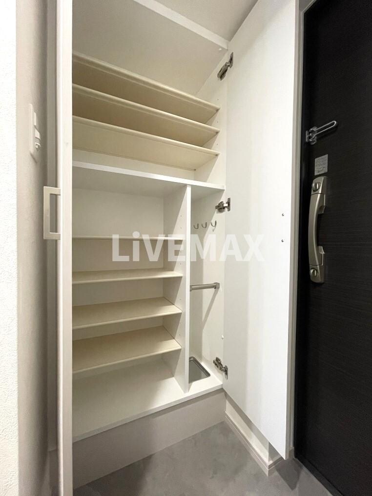 ディアレイシャス名古屋中村公園の物件内観写真