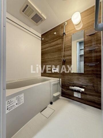 Amirl Premier Heian-doriの物件内観写真