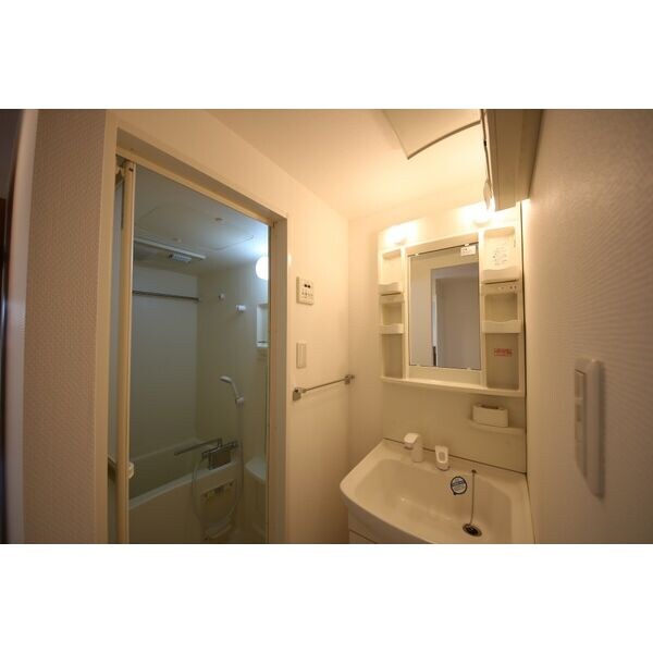 グランカーサ千代田の物件内観写真