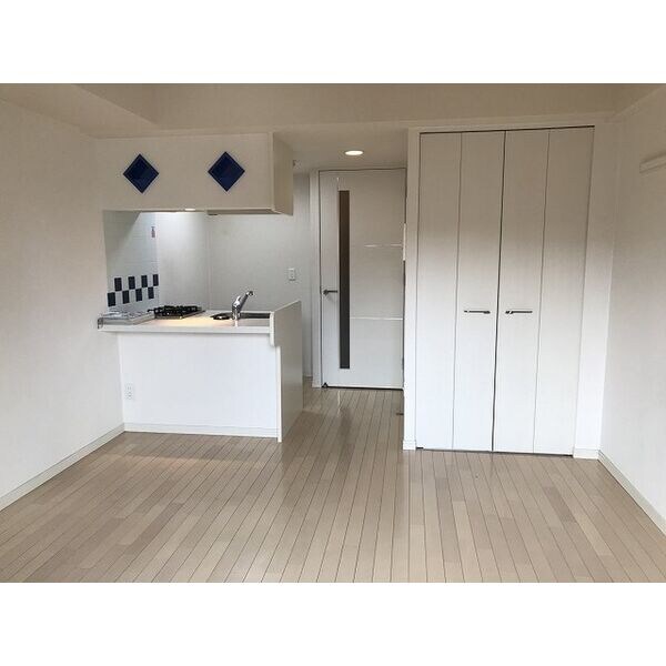 プレサンス桜通り葵の物件内観写真